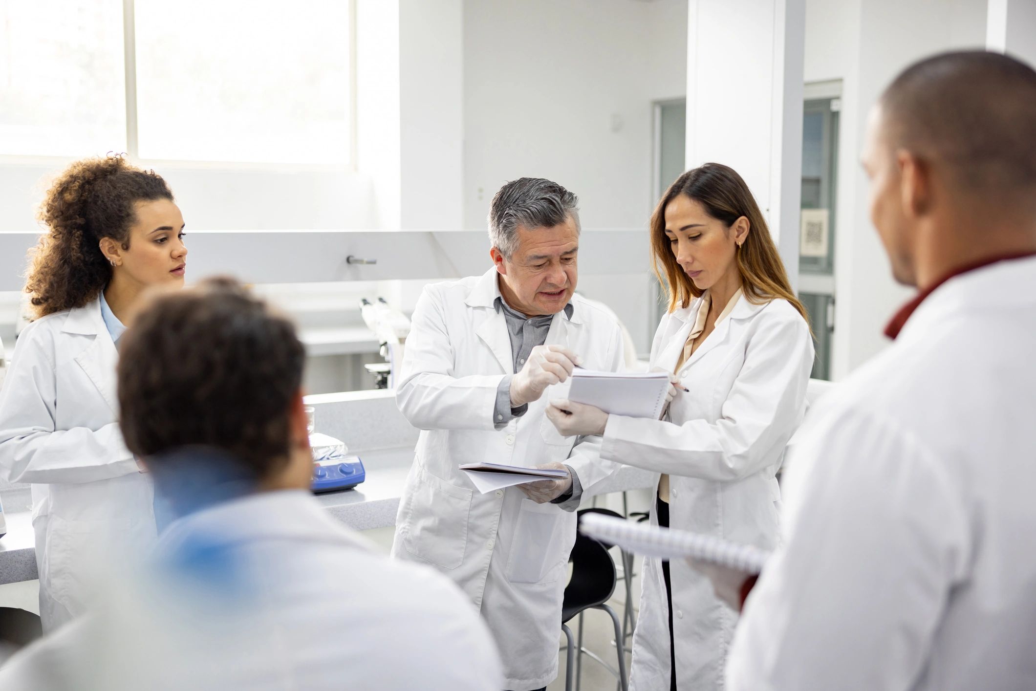 laboratory team consulting